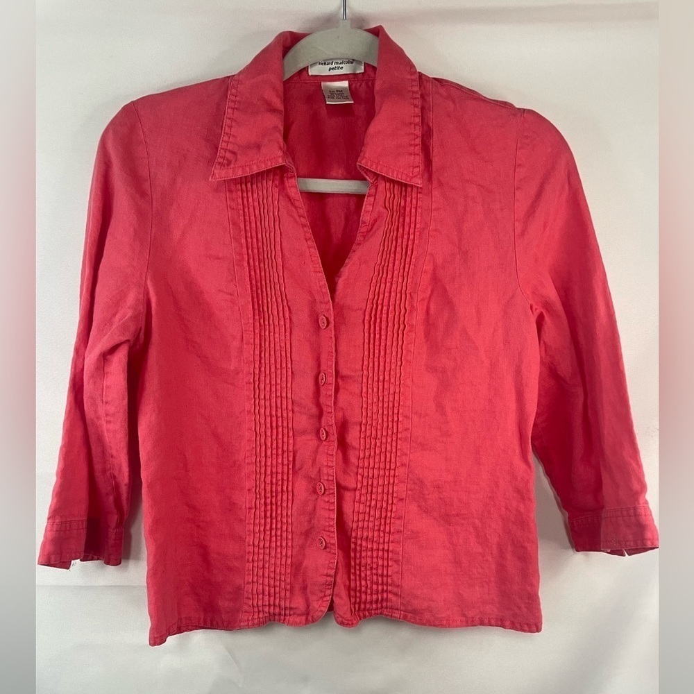 Richard Malcolm 100% linen blouse. Bright pink button down with 3/4 sleeves.